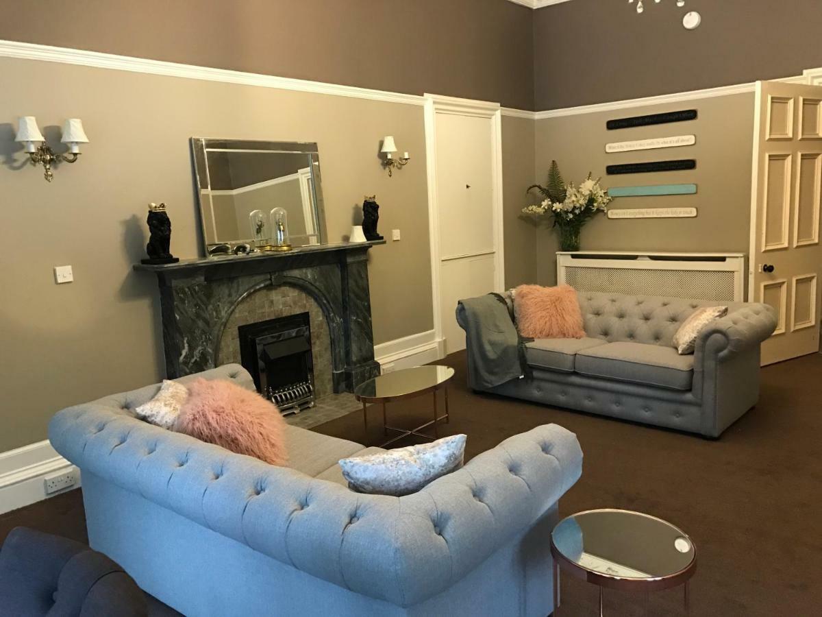 Fernlea Spacious Apartment Arbroath Dış mekan fotoğraf
